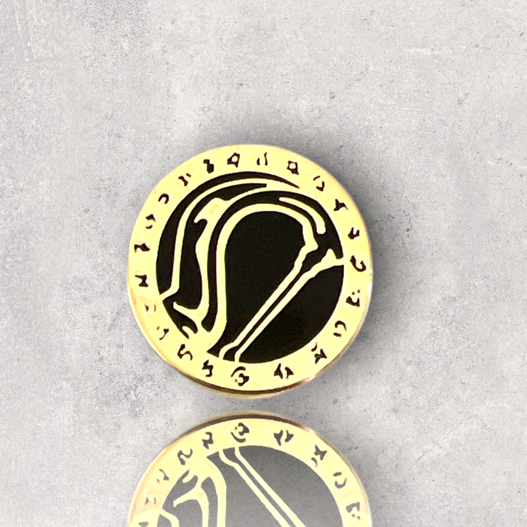 Hunter Class Symbol Golden